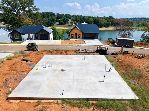 174 Lakeshore Bay Dr, Jefferson City, TN 37760