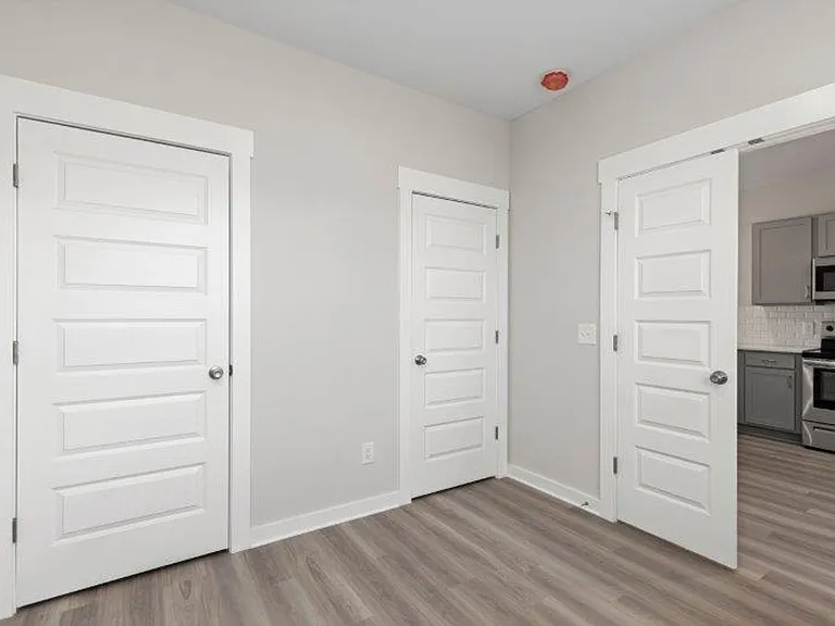 Stadium Townhomes — Photo 6