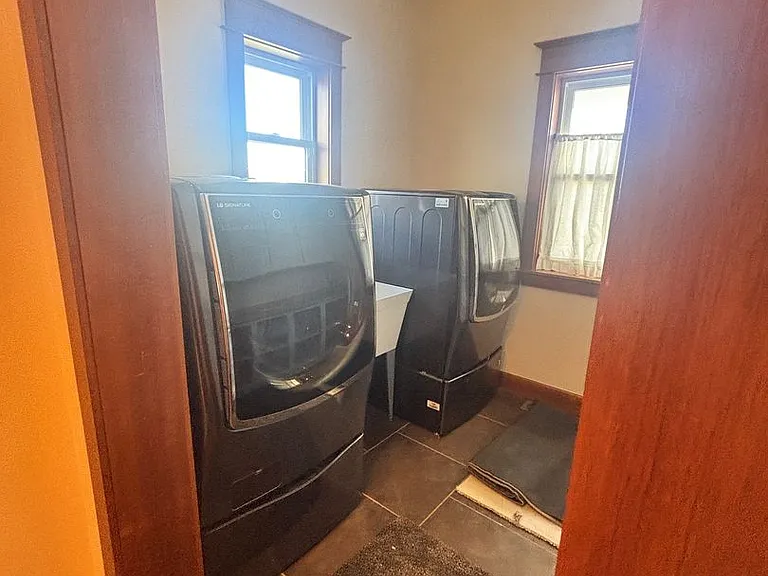 135 Emrie Ln — Photo 14