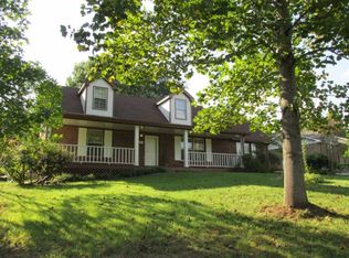 1334 Sun Valley Rd, Clarksville, TN 37040