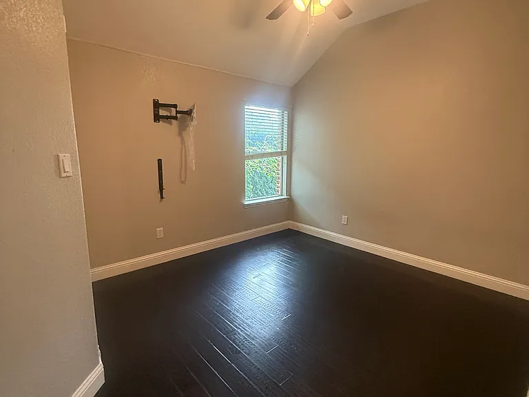 416 Cypress Hill Dr — Photo 24