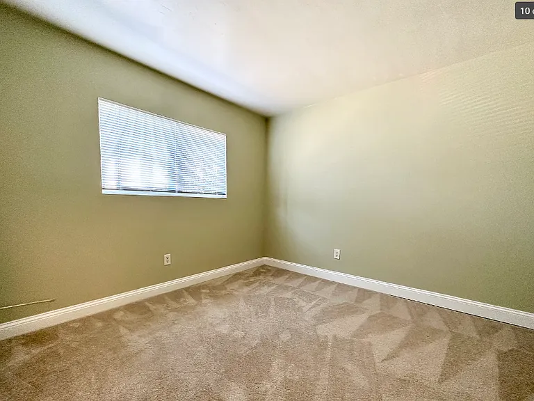 12805 Mapleview St #5 — Photo 8