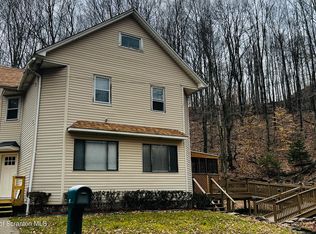 119 Hickory St, Carbondale, PA 18407