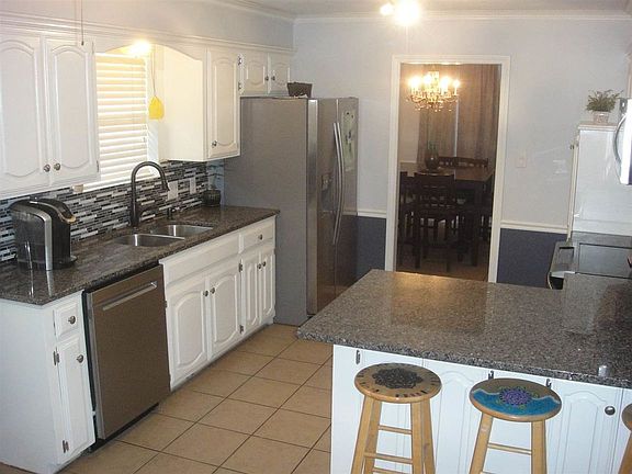 5th image of 3613 Wyatt Ln