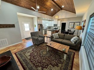 111 Mesquite St, Zapata, TX 78076