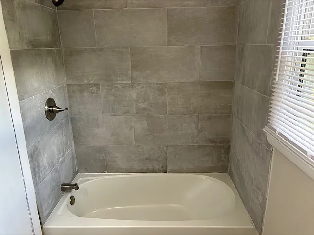 375 Bladen Cir — Photo 3