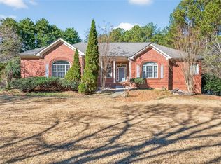 2051 Lindsay Ln, Dacula, GA 30019