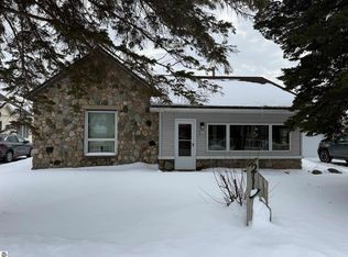 211 Maple St, Kalkaska, MI 49646