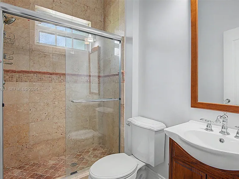 5000 SW 73rd Ter — Photo 14