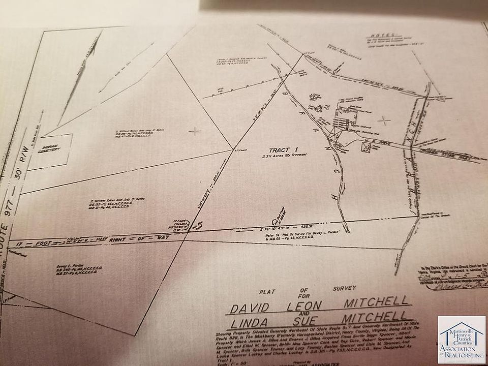 2nd image of 224 Bittersweet Dr