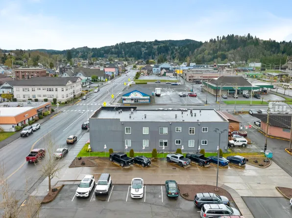 215 E 1st St, Aberdeen, WA