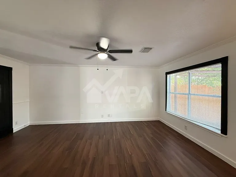 8211 Monte Seco — Photo 10