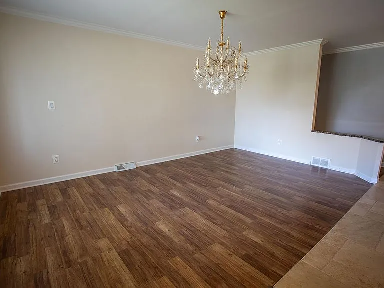 35470 Dearing Dr — Photo 2