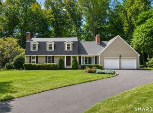 35 Briar Hill Rd, Avon, CT 06001