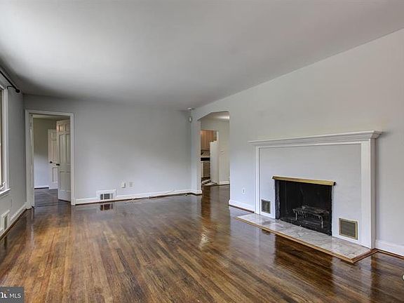 5th image of 7309 Pinehurst Pkwy