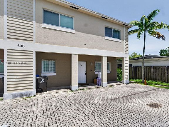 2nd image of 630 NW 10th Ter APT 4