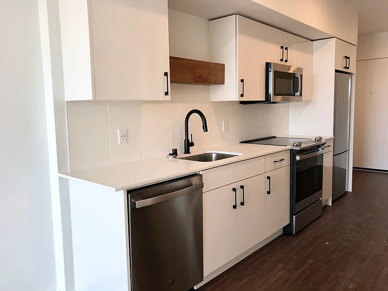 Spur Apartments — Photo 31