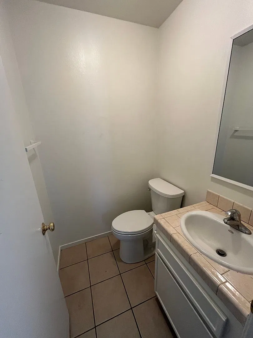 2 Bedroom 1.5 Bath Condo in Grover Beach! — Photo 4