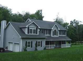 4 Pebble Brook Dr, Carmel, NY 10512