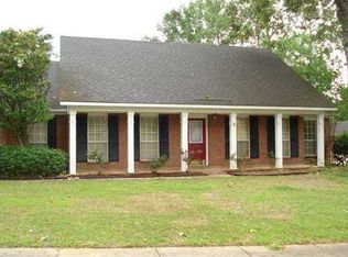 6125 Lindholm Dr, Mobile, AL 36693