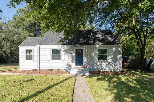 812 Martin Ave Photo 1