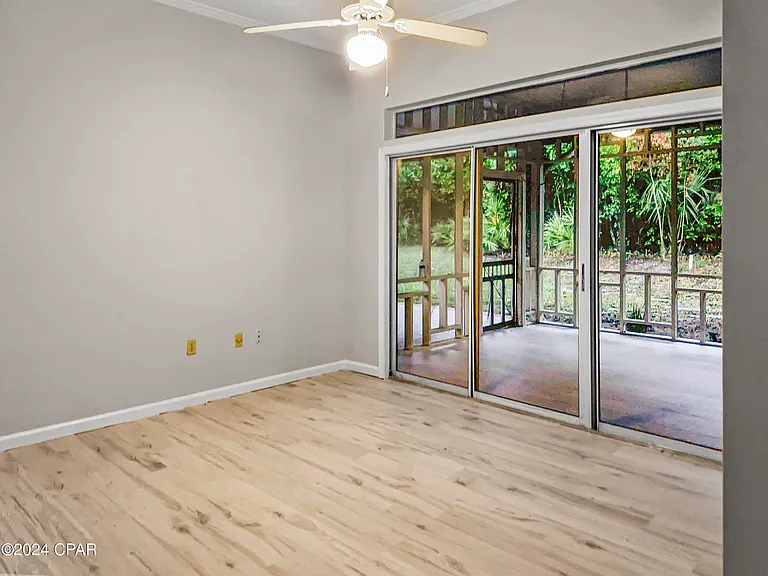 216 Sundial St — Photo 19