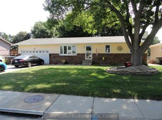 1825 N Hancock Ave, Grand Island, NE 68803
