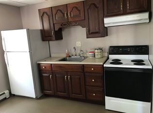 955 W Chestnut St APT 4, Washington, PA 15301
