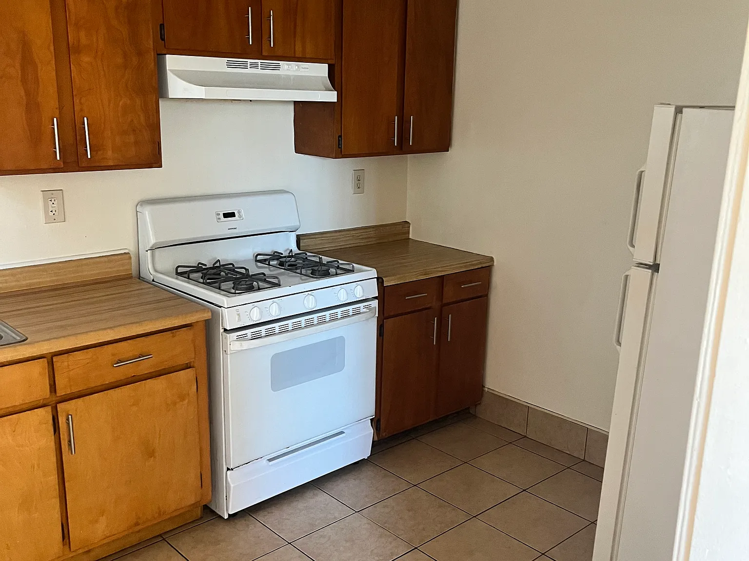 1432 Calumet Ave — Photo 4