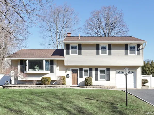 45 Capral Lane, New City, NY 10956