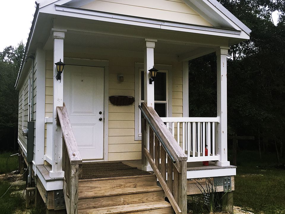 1st image of 18375 Early Wynn Dr W