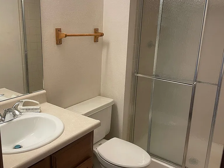 Private master bath