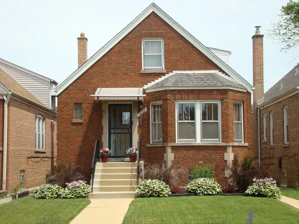 7255 S Troy St, Chicago, IL 60629