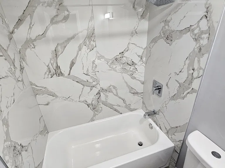 6929 Pershing Rd #8 — Photo 6