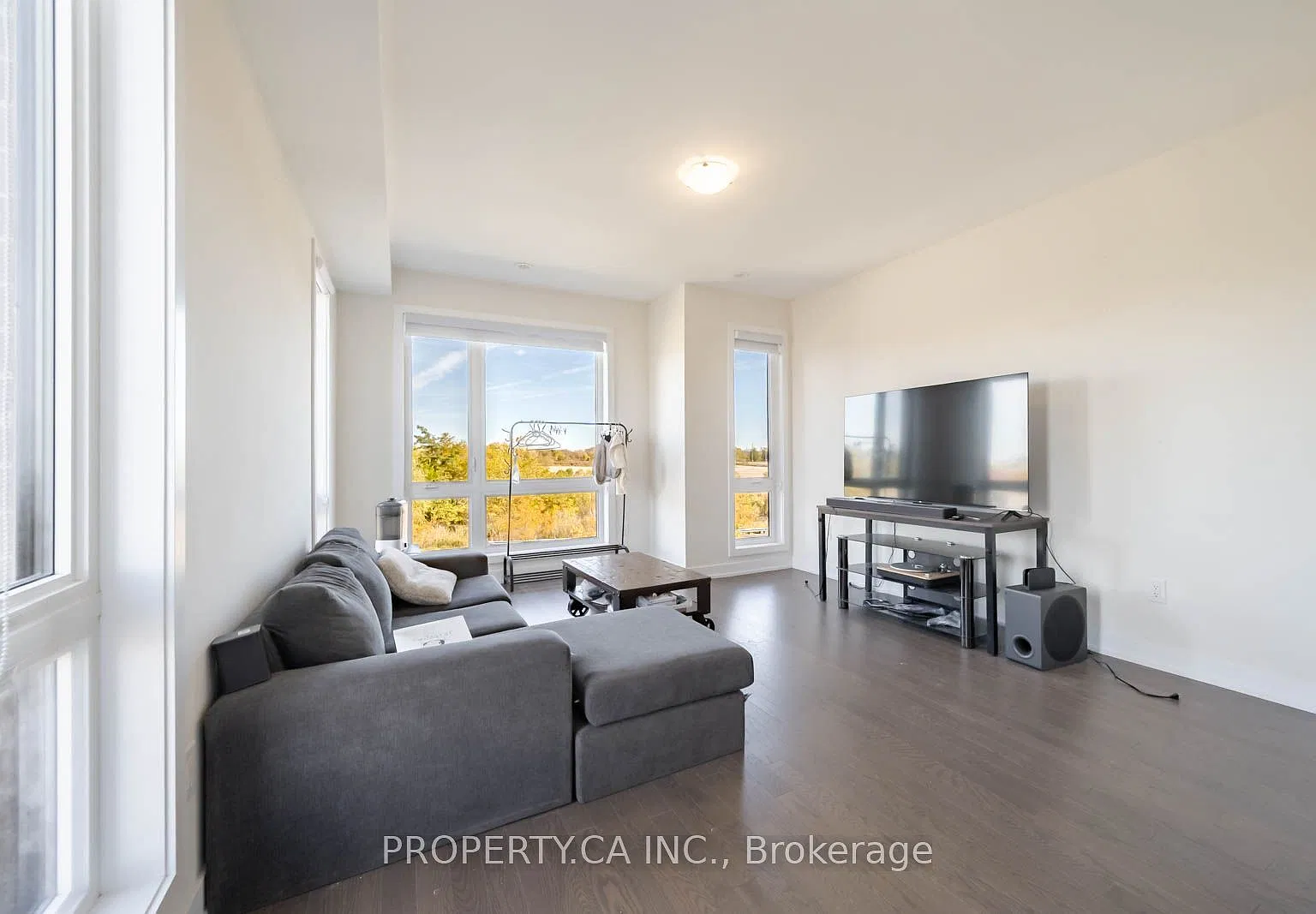 4 bed, $2,999 — Photo 4