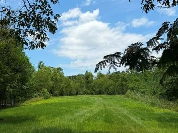 Hardy Dr, Covington, LA 70433