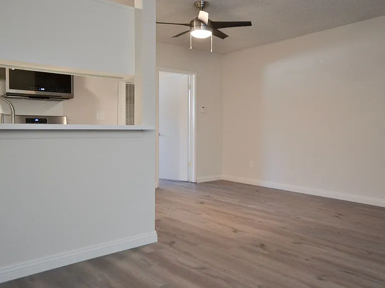 Quakertown Garden Apartments — Photo 29