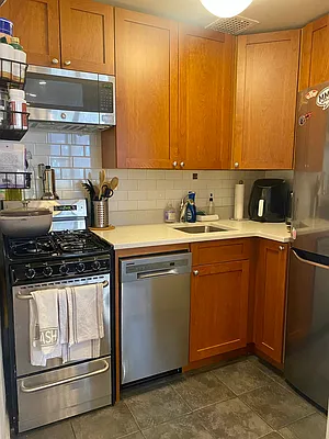 Rented by Compass | media 15