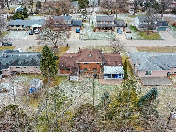 5th image of 37578 Ladue St