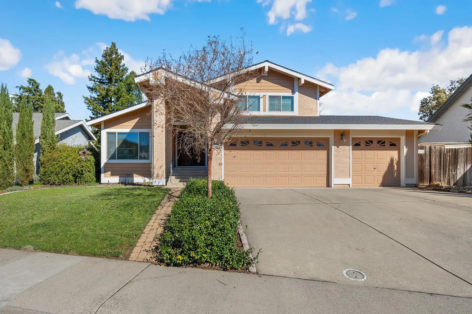 11087 Buffalo River Ct photo 1