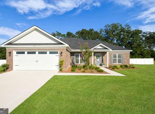 128 Sunfield Station Dr, Statesboro, GA 30461