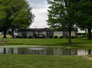 1207 Mount Jackson Rd, New Castle, PA 16102