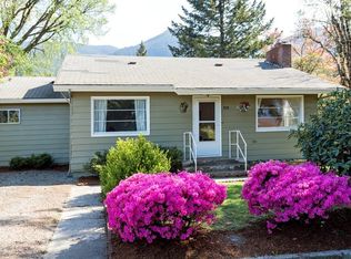 210 NE Walnut St, Cascade Locks, OR 97014