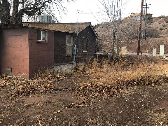 3rd image of 3209 Santa Clara Dr