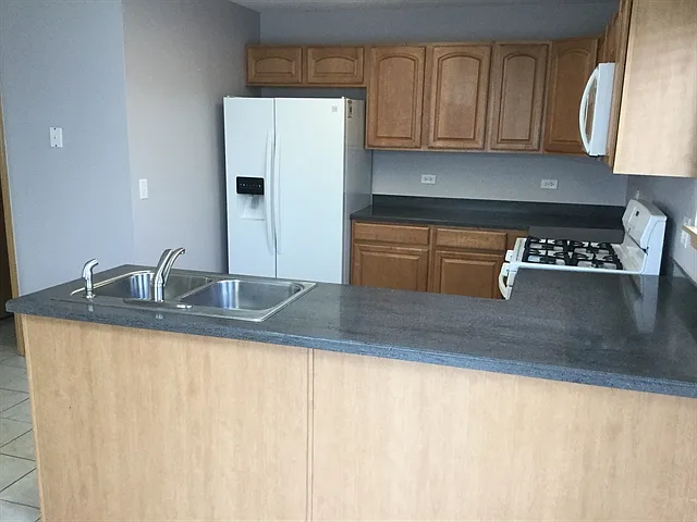 618 Treble Ln — Photo 3