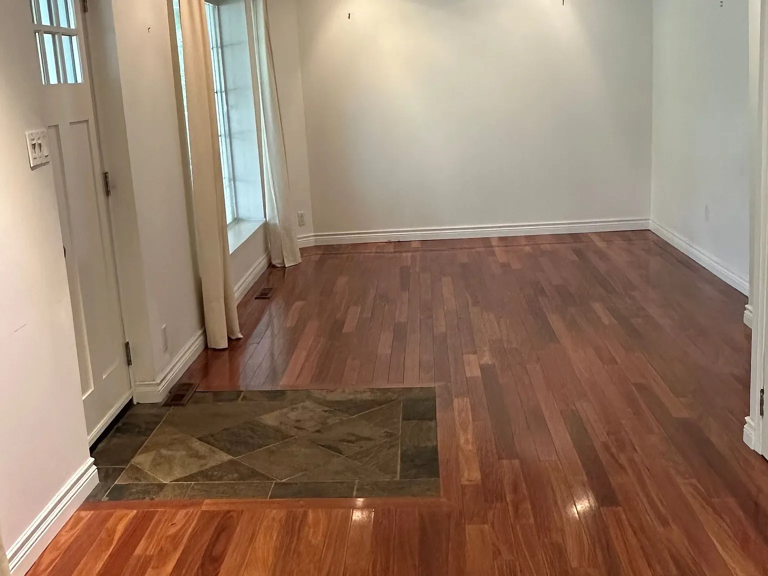 4 bed, $5,200 — Photo 4