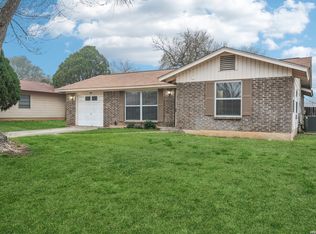 318 Balboa Drive, Universal City, TX 78148