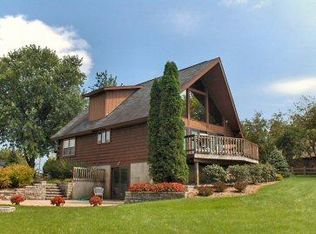 11924 187th Ave, Bristol, WI 53104