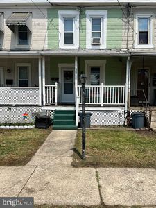 340 Massasoit St, Essington, PA, 19029