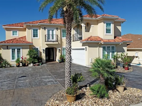 134 Sea Breeze Dr, Aransas Pass, TX 78336